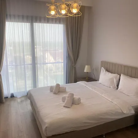 Sunset View Riverside Apartment Aglantzia