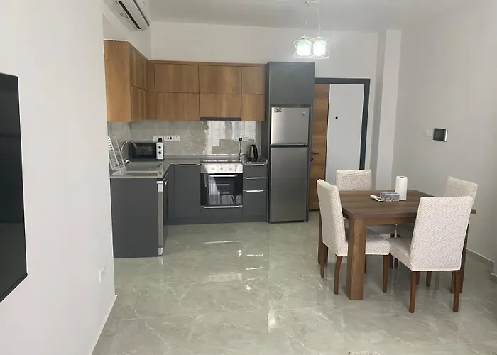 Sunset View Riverside * Aglantzia